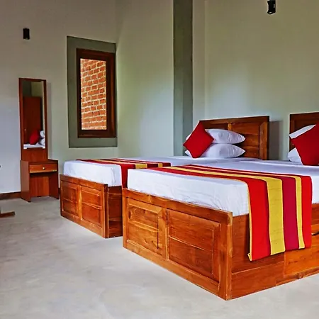 The Hideaway Guest House Kurunegala Exterior photo